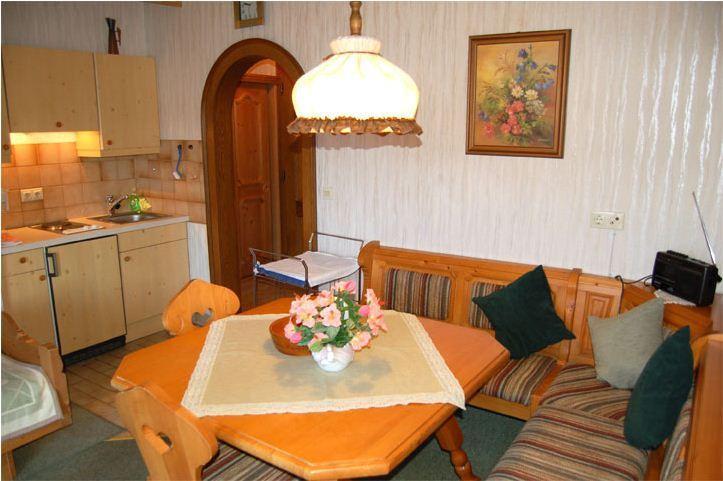 Haus Elfriede Apartamento Millstatt Quarto foto